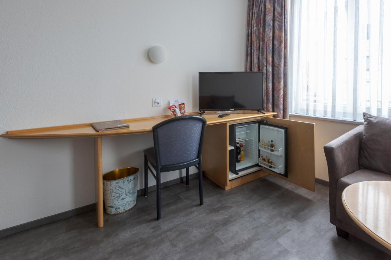 Hotel Rynach Reinach  Extérieur photo