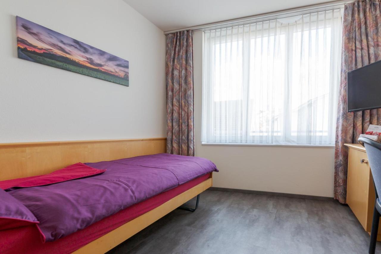 Hotel Rynach Reinach  Extérieur photo