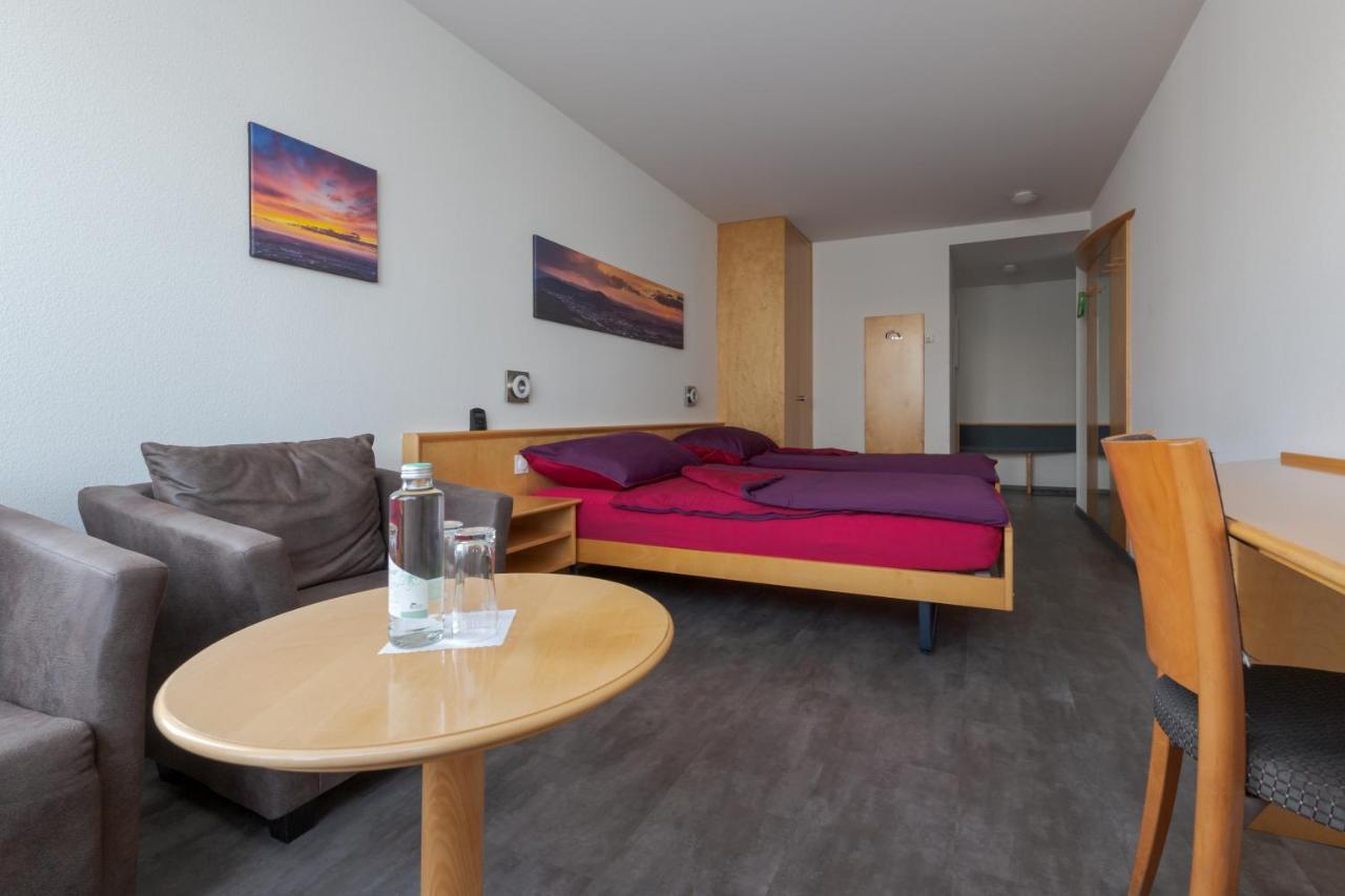 Hotel Rynach Reinach  Extérieur photo